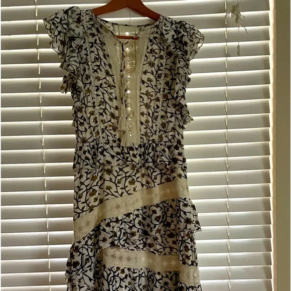 Sea New York,long dress-Excellent condition, smoke/pet free home-cleaning out. - Picture 1 of 12
